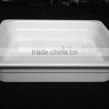 White tray