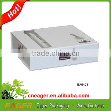 Magnet paper box for electronic hair cutter