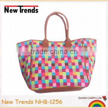 Colorful checked print canvas handbag with PU handle for summer