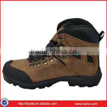 Mens waterproof hiking shoe