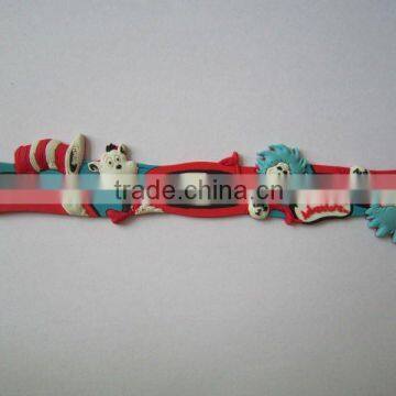theme park cartoon promotion bracelets