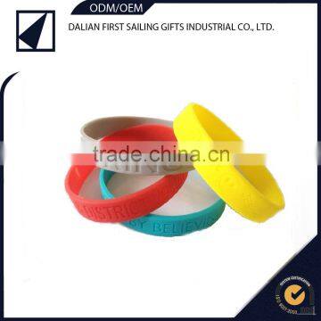 Hot Selling Round Silicone Bracelet Wristband Arm Cuff Bracelet Bangle,silicon Hand Ring Football Wristband Bracelet Band Free photo-3