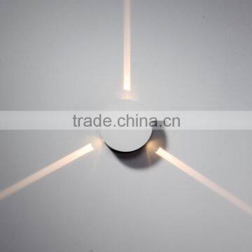 Elegant type three beams led wall lamp