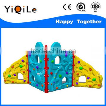 kids outdoor plastic rolling climbing wall