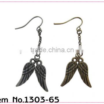 2014 black metal earrings