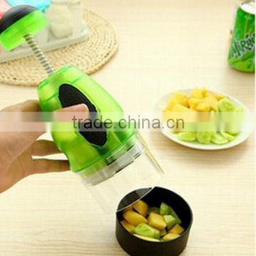 cy289 Kitchen Tool plastic Garlic Ginger Grinder Twist Press Onion Garlic Mincer