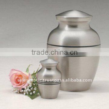 Adult cremation urns