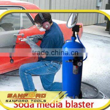 2017 New Design Mini Portable Sandblaster With 40LB Capacity photo-5