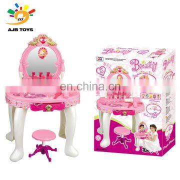 Hot selling sophisticated technology baby girl doll induction mirror toy