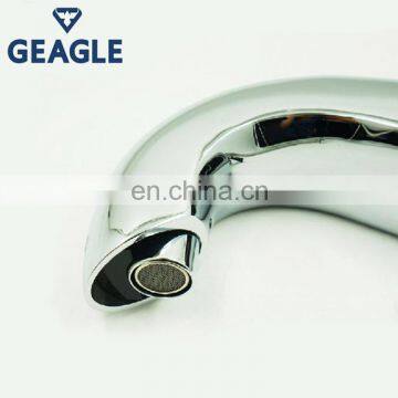 Sink Wash Basin Automatic Sensor Faucet photo-2