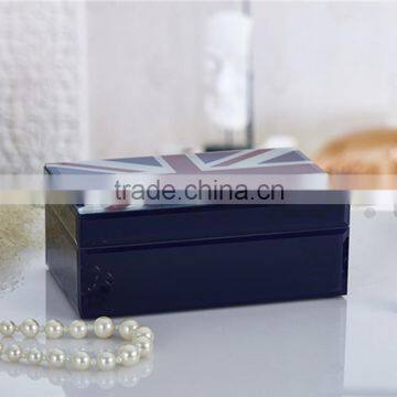 Elegant Shape Impeccable Fancy Jewelry Box