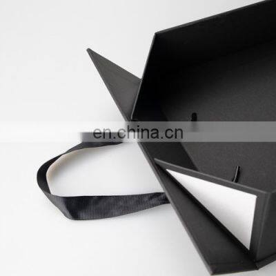 2021 Best Sale Paperboard Made Custom Foldable Empty Birthday Gift Box With Magnetic Closure
