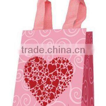 Paper gift bag, gift packing, valentine gift, paper bag