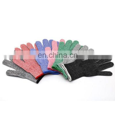 13 gauge seamless knitted HPPE cut resistant gloves hand protection OEM comfortable level 5 anti cut work gloves