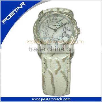 China Watch Factory Newest Design Waterproof Fashion Staunless steel Watch Wholesale Promotional