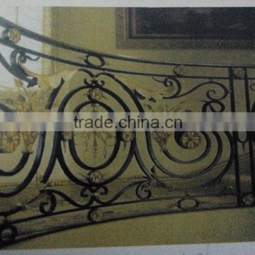 Fancy iron fence for balcony