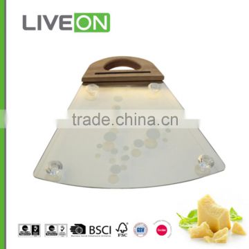 2015 NEW STYLE Glass Cutting Board with 2-pcs Cheese Knife Set