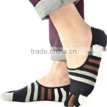 Mens cotton invisible socks/strip toe socks