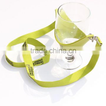 Hand free silicone wine glass holder