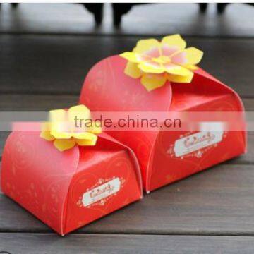Two size of each fine workmanship with flower handle nice candy box