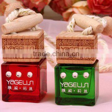 Factory Direct Sale Polymer Clay Hanging Caer Perfume Boltle With Wooden Cap photo-4