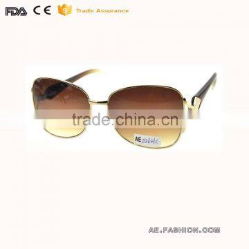 2016 Metal Decoration Sunglasses Cool Frame Design Eyewear