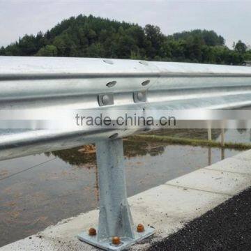 Galvanized steel highway Guardrail for vehicle safety