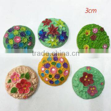 flower on grass Figurine Toys