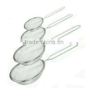 4 set STAINLESS STEEL WIRE MESH SIEVE WITH HANDLE KITCHEN STRAINER