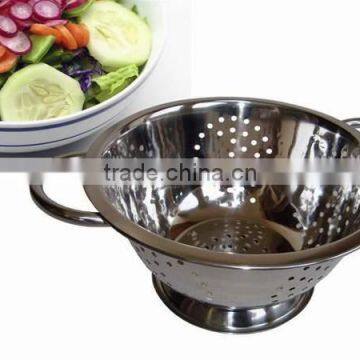 Colander / food strainer basket