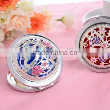 Round Folding Russian Metal Mirror photo-3