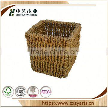 custom wholesale form china Accept OEM rustic hinging outdoor planter wicker basket no handles