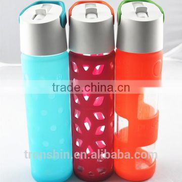 Factory price Yoga sports glass bottle silicone sleeve with custom made pattern