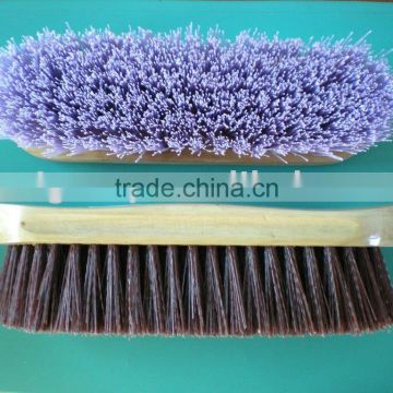 Wooden horse brush