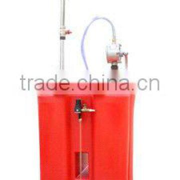 PLASTIC OIL DRANIER