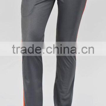 2016 New Style Ladie's Sports Wear Set With Round Neck by Factory