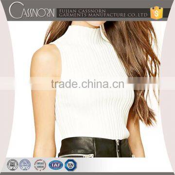 Women Custom White Sleeveless Knitted Sweater photo-3