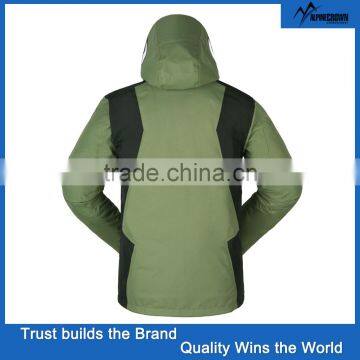 High Quality Men Winter Outdoor Jacket With Fold Away Hood