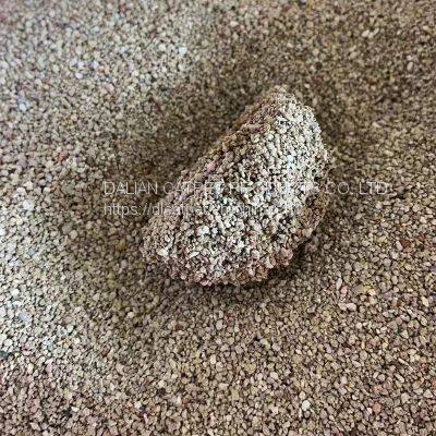 SUPER CLUMPING CRUSHED SHAPE BENTONITE CAT LITTER