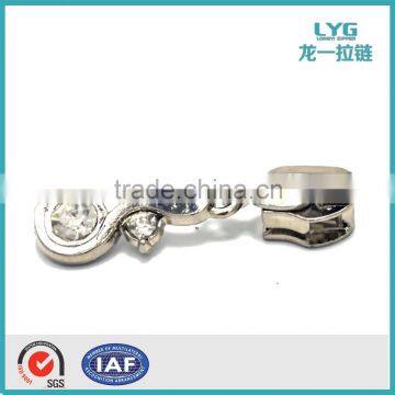 fashion design zipper puller