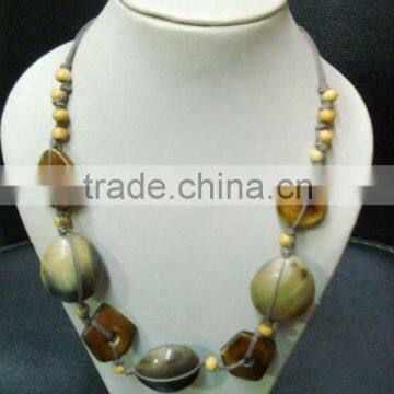 Cord and Horn beads necklace