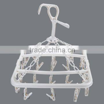 18 clips plastic hanger square shape