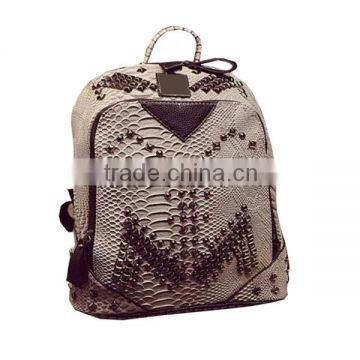 CC45-144 Hot sale PU leather snake skin ladies custom outdoor fashion backpack