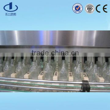 Automatic bottle machine