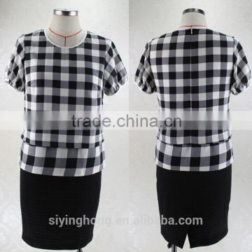 2015 Autumn mother's casual loose checks blouse can match for skirts