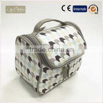 Popular Best Selling Washing Bag Water-proof Washing Bag Toilet Bag Cosmetic Bag Polyurethane Make up Bags photo-2