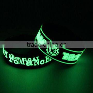 glow in dark silicone bracelet