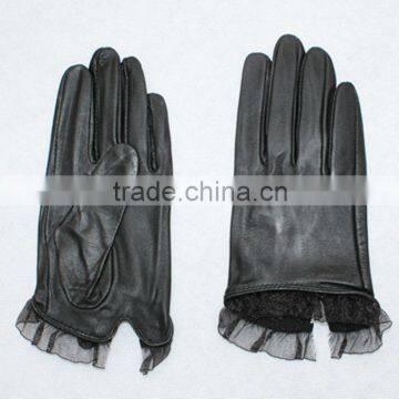 2015 new season fashion design with black lace lady leather gloves