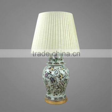 Elegant Printing on Ceramic Body Antique Brass In Metal Base With Fabric Lampshade Vintage Style BedsideTable Lamp