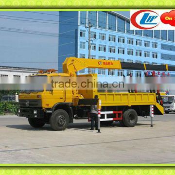 4x2 excavator transportation truck , flat deck truck with crane